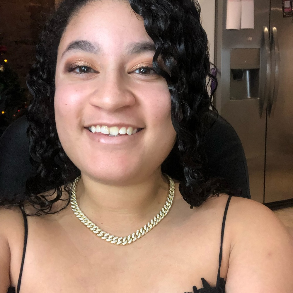 Meet your Posher, Amanda